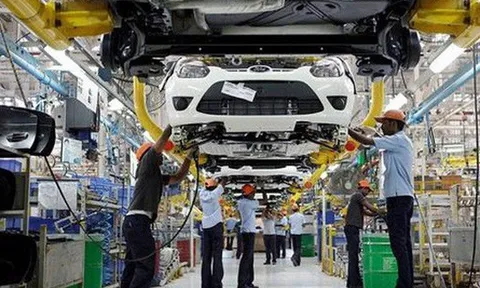 Từ 1/10/2022, bỏ các quy định về tính tỷ lệ nội địa hóa ô tô