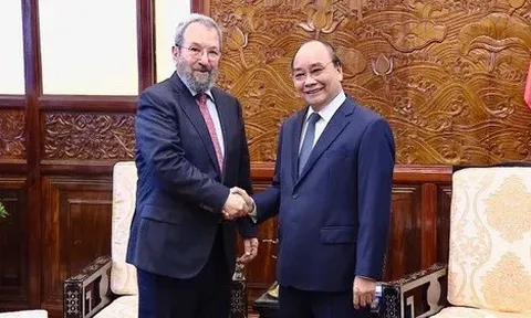 Chủ tịch nước Nguyễn Xuân Phúc tiếp cựu Thủ tướng Israel Ehud Barak