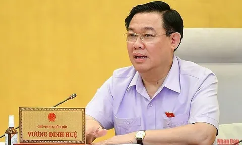 Xem xét bổ sung quy định về việc người dân có quyền được cung cấp thông tin