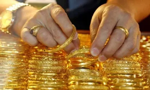 Giá vàng hôm nay 22/8:  Vàng tiếp tục giảm