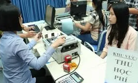 Hà Nội tạm thời chưa thu học phí năm học 2022-2023