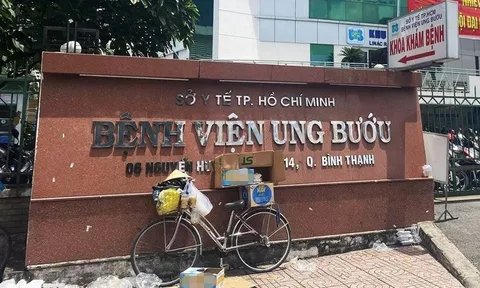 Nhiều bác sĩ, điều dưỡng ở bệnh viện 5.800 tỷ xin nghỉ việc
