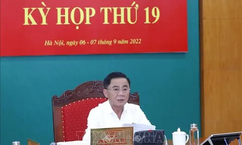 Xem xét, xử lý kỷ luật Ban cán sự đảng Bộ Giáo dục và Đào tạo nhiệm kỳ 2016 - 2021