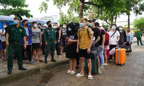 Tiếp nhận 92 công dân trở về sau khi thoát khỏi sòng bạc ở Campuchia