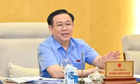 Xem xét các vấn đề bảo đảm an ninh năng lượng và chuyển dịch năng lượng