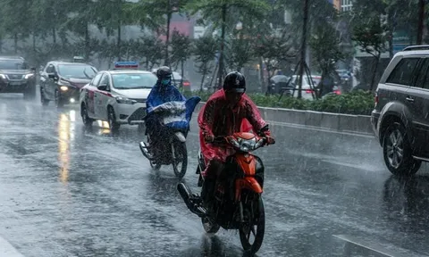 Dự báo thời tiết 24/9: Hà Nội có mưa vừa và giông, cục bộ có mưa to