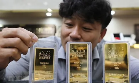 Giá vàng hôm nay 25/9: Vàng trong nước giảm nhẹ