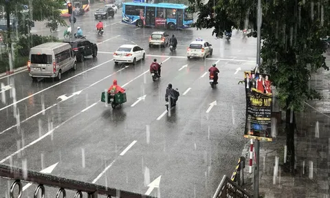Dự báo thời tiết 4/10: Hà Nội sáng có mưa rào và giông, cục bộ có mưa to