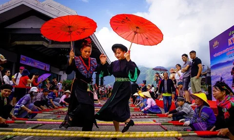 Về Văn hoá và Văn học Nghệ thuật - Nơi lưu giữ sự sống và sức sống tinh thần trường tồn của dân tộc (Phần 2)