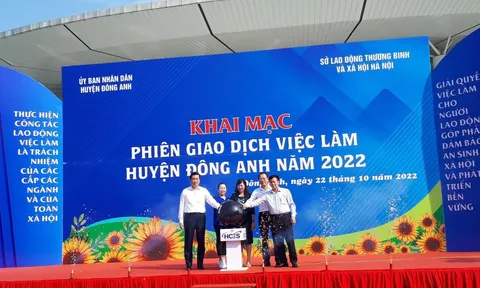 Hơn 2.000 chỉ tiêu tuyển dụng tại phiên giao dịch việc làm lưu động huyện Đông Anh, Hà Nội