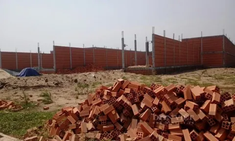 Long An: Phát hiện đại biểu HĐND xã xây dựng hàng loạt nhà trái phép trên đất nông nghiệp
