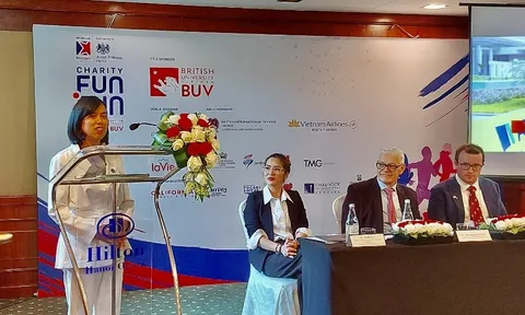 Gần 10.000 người tham gia giải BritCham Charity Fun Run 2022