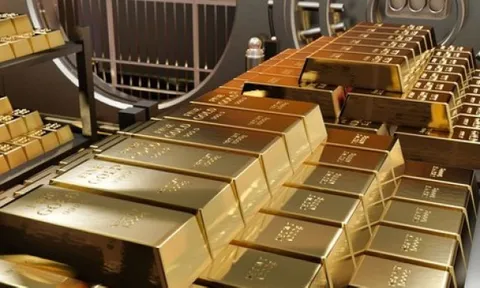 Giá vàng hôm nay 17/11: Vàng trong nước duy trì quanh mức 67,7 triệu đồng/ lượng bán ra