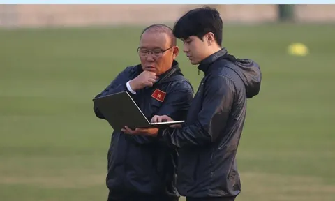 Việt Nam ra quân AFF Cup 2022: Thắng trong toan tính của thầy Park