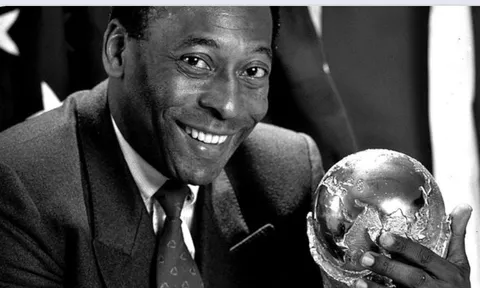 Huyền thoại bóng đá thế giới Pelé qua đời