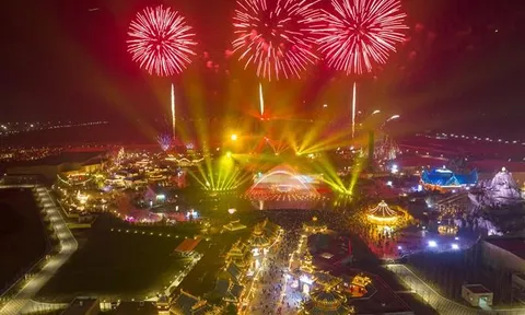 Thế giới chào đón năm 2023 trong pháo hoa rực rỡ và khoảnh khắc đáng nhớ