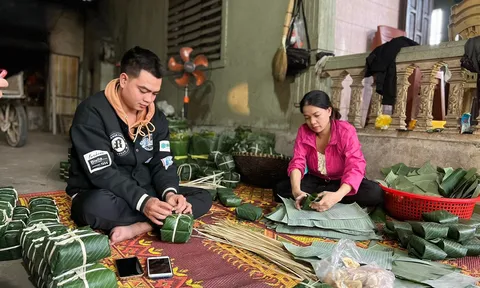 Nghệ An: Làng nghề bánh chưng hối hả vào Tết 