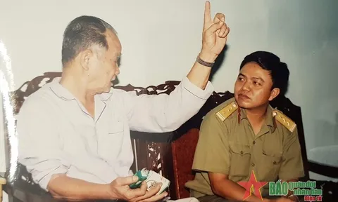 Vị tướng làm công tác binh-địch vận