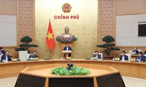 Khẩn trương trình Nghị định khuyến khích cán bộ dám nghĩ, dám làm