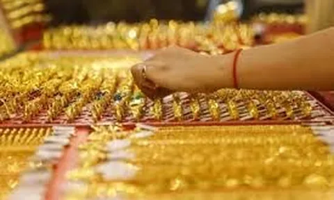 Giá vàng hôm nay (15/3): Vàng trong nước giảm nhẹ