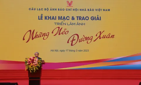 Lễ khai mạc và trao giải Triển lãm ảnh báo chí "Những nẻo đường xuân"