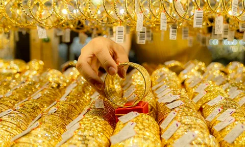 Giá vàng hôm nay (26/3): Vàng trong nước gàn như đứng yên