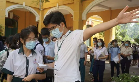 Tuyển sinh lớp 10 TP Hồ Chí Minh: Các bước đăng ký nguyện vọng trên ứng dụng điện thoại
