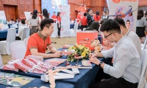 Job Fair 2023 - Ngày hội việc làm và khoa học công nghệ đã trở lại