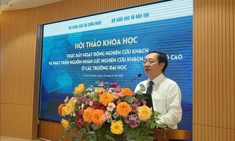 Phát triển nguồn nhân lực khoa học công nghệ trình độ cao
