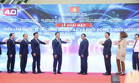 Thủ tướng Phạm Minh Chính: Thúc đẩy chuyển đổi số, chuyển đổi xanh nhanh tạo đột phá rút ngắn quá trình CNH, HĐH đất nước