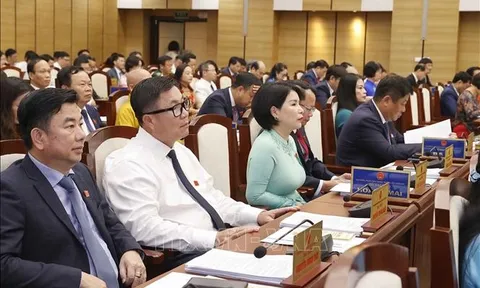 UBND thành phố Hà Nội kiên quyết thay thế những cán bộ công chức năng lực hạn chế