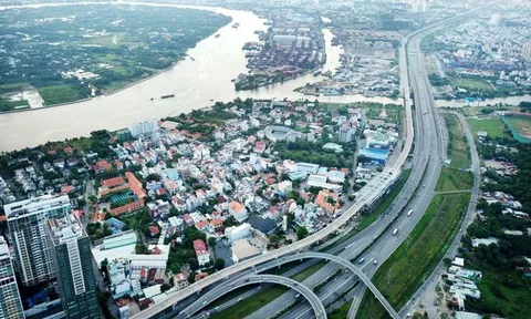 Thành lập 4 Hội đồng điều phối vùng