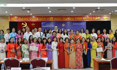 Bế mạc tập huấn giảng dạy tiếng Việt cho giáo viên người Việt Nam ở nước ngoài năm 2023