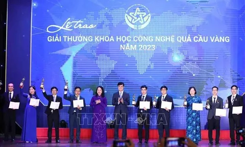 Thành tích 'khủng' của nhà khoa học trẻ