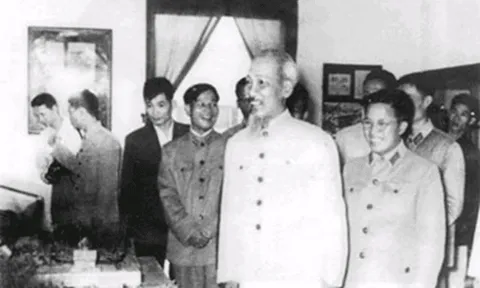 Trung tướng Lê Quang Đạo, người mẫu mực về làm công tác tư tưởng văn hoá