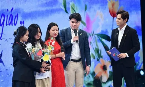 Giáo dục là nơi xác lập những giá trị căn cốt cho mỗi người