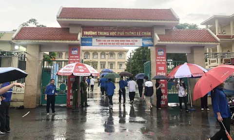 Hải Phòng: Hơn 25.600 thí sinh bước vào ngày thi đầu tiên của Kỳ thi tốt nghiệp THPT năm 2024