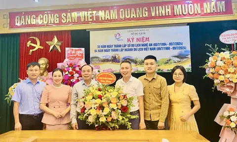 Chúc mừng Kỷ niệm 30 năm thành lập Sở Du lịch Nghệ An