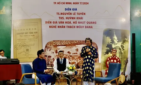 Tọa đàm “Giá trị giao thoa văn hóa âm nhạc truyền thống Nam Bộ”