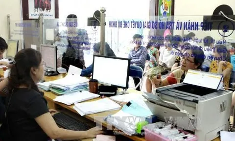 Đề xuất cho thôi việc ngay công chức không hoàn thành nhiệm vụ: Xóa bỏ “vòng an toàn” biên chế