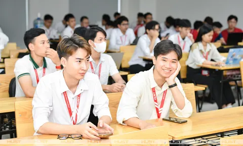 Điểm sàn đại học nhóm ngành kỹ thuật năm 2025 giảm nhẹ