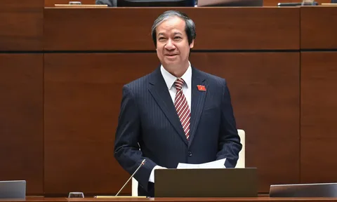 Bộ trưởng Nguyễn Kim Sơn: Dùng sách giáo khoa khác nhau không ảnh hưởng đến nội dung kiến thức