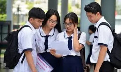TP.HCM thông báo tuyển bổ sung lớp 10 công lập cho hơn 2.300 học sinh