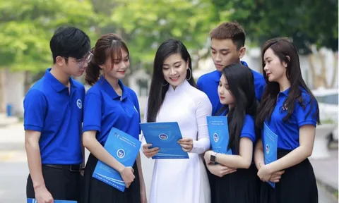 Điểm chuẩn Sư phạm 2025 lập đỉnh: Hàng loạt trường đạt ngưỡng 30/30