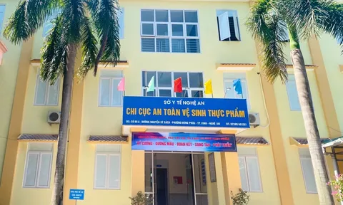 Loạt lãnh đạo Cục An toàn thực phẩm bị khởi tố, bắt giam vì nhận hối lộ