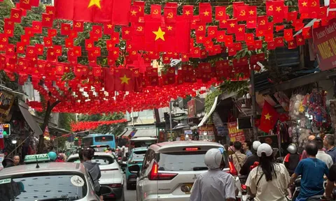Tưng bừng chờ đón Lễ kỷ niệm 80 năm Cách mạng Tháng Tám và Quốc khánh 2/9
