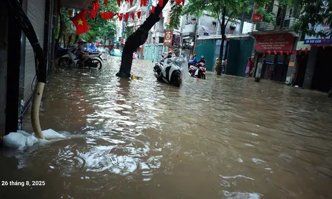 Thời tiết Hà Nội: Mưa rào, dông xuất hiện liên tiếp trong 10 ngày tới