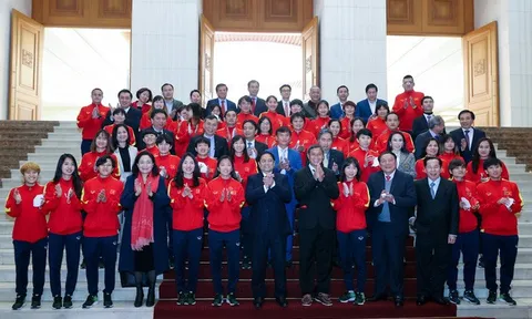 Thủ tướng Phạm Minh Chính: 'Những cô gái kim cương' đã làm nên chiến thắng mang ý nghĩa sâu sắc, truyền cảm hứng