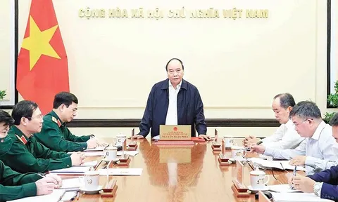 Chủ tịch Nước Nguyễn Xuân Phúc chủ trì tổng kết Nghị quyết Trung ương về Chiến lược bảo vệ Tổ quốc trong tình hình mới
