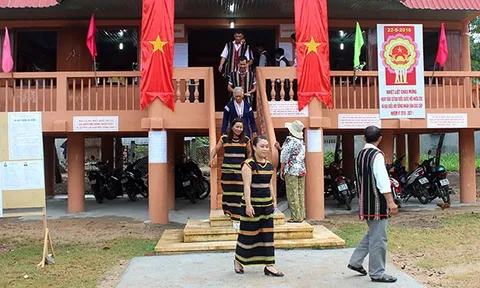 Ché rượu người Chăm và nỗi buồn mai một